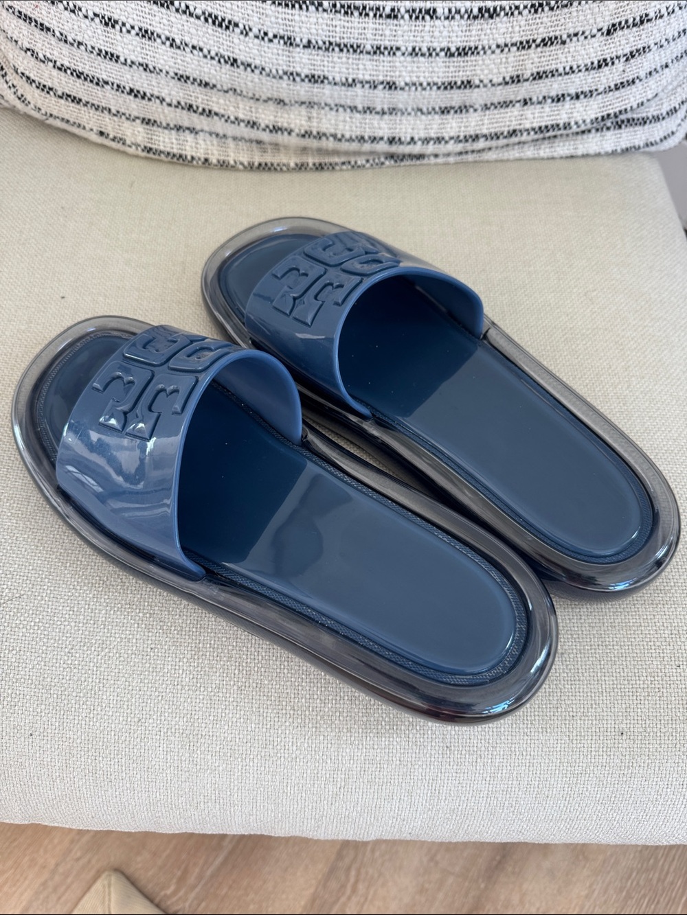 Tory Burch Deep Bubble Jelly Slide Sandals blue woman’s size 9 shoes waterproof - Picture 9 of 10